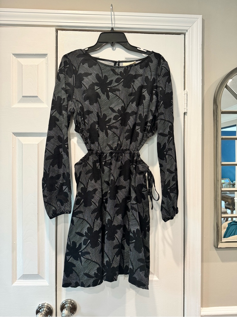 Black Floral Print Long Sleeve Dress
